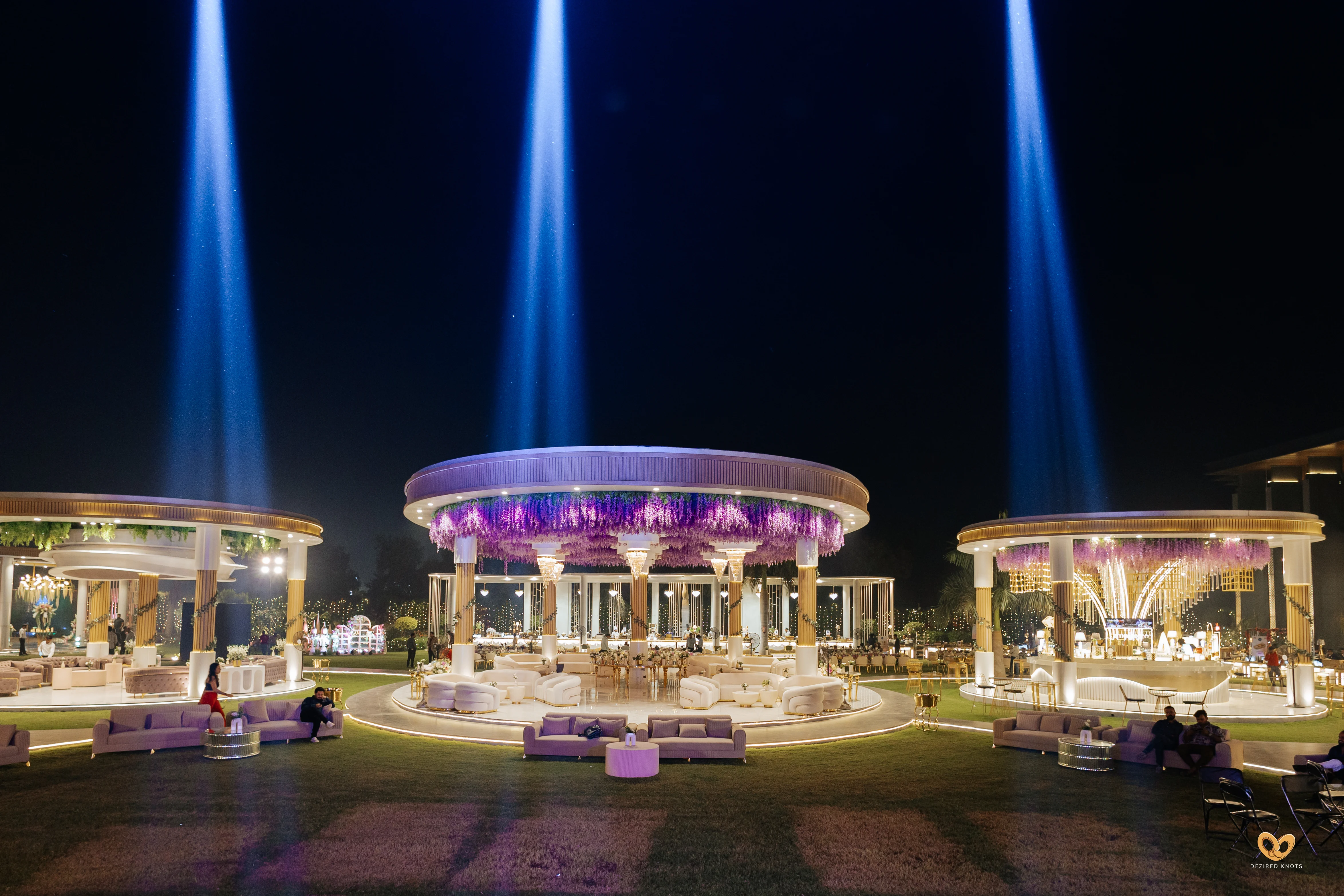 The Zoya Sapphire lawn interior